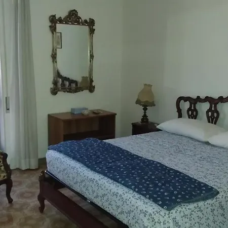 Cavour Bed and breakfast *