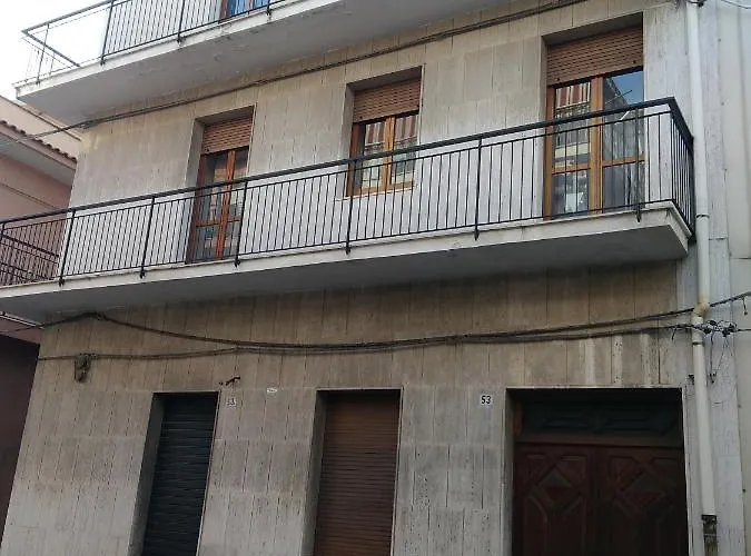 Nocleg ze śniadaniem Cavour Carlentini